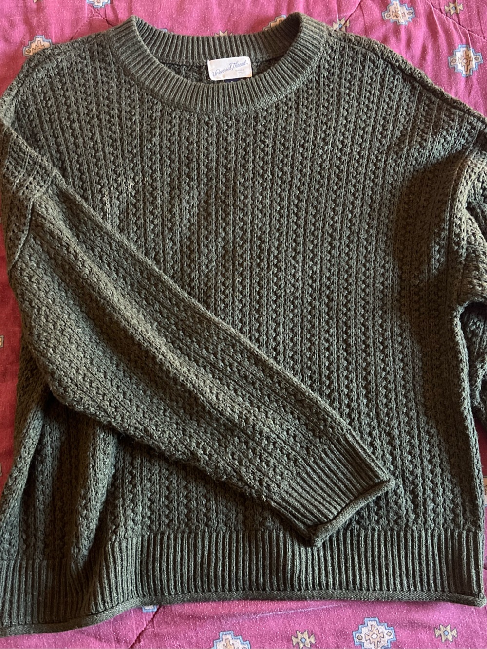 Universal Thread Olive Green Textured Crewneck Sweater